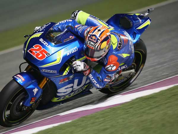 Berita MotoGP : Pembalap Suzuki Ini 'acuh' Kontrak 2017