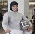 Berita Olahraga Anggar: Atlet Hijab Ini Buat Sejarah Olimpiade di Amerika Serikat