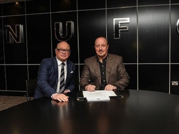 Berita Liga Inggris: Rafael Benitez setuju tetap tangani Newcastle United