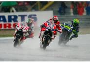 Berita MotoGP: Dovizioso dan Rossi Terlalu Paksakan Motor