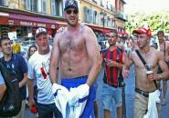 Berita Tinju: Dukung Inggris Di Piala Eropa, Tyson Furry Traktir Minum Penggemar