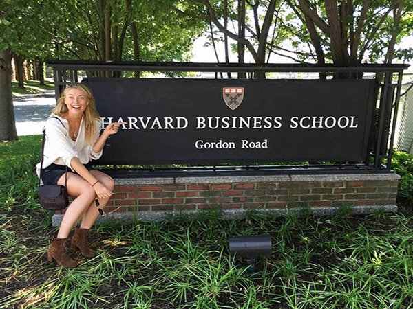 Berita Tenis: Maria Sharapova Belajar Ke Harvard Business School