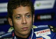 Berita MotoGP: Rossi Trauma Hujan Akan Membawa Pembalap Dalam Bahaya