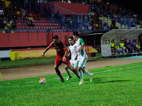 Berita TSC 2016:Semen Padang vs Madura United, Brazil vs Spanyol, Siapa Lebih Baik?