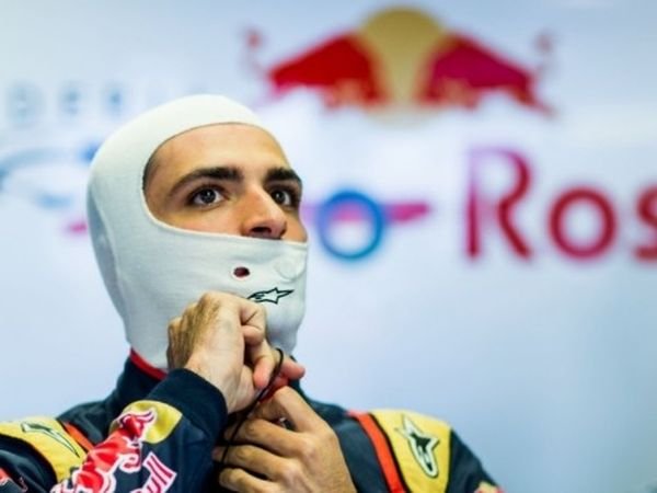 Berita Formula 1: Toro Rosso Perpanjang Kontrak Carlos Sainz, Gagal Gabung Ferrari?