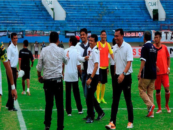 Berita TSC 2016: Semen Padang Bersua Mitra Kukar, Episode V Duel Nil vs Jafri