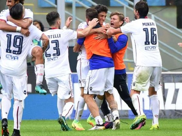 Berita Liga Italia: Gol Bunuh Diri Samir Handanovic Bikin Inter Milan Kalah