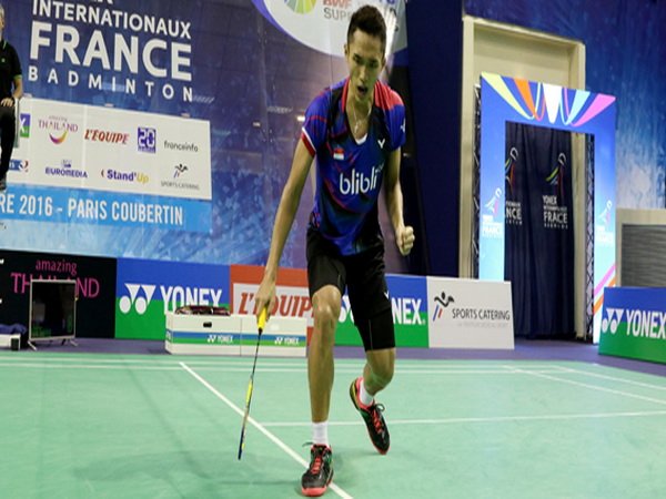 Berita Badminton: Jonatan Christie Susul Anthony ke Babak Kedua Perancis Open 2016