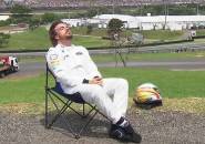 Berita F1: Hampir Celaka di GP Brasil, Alonso Berniat Tabrak Mobil Sebastian Vettel 