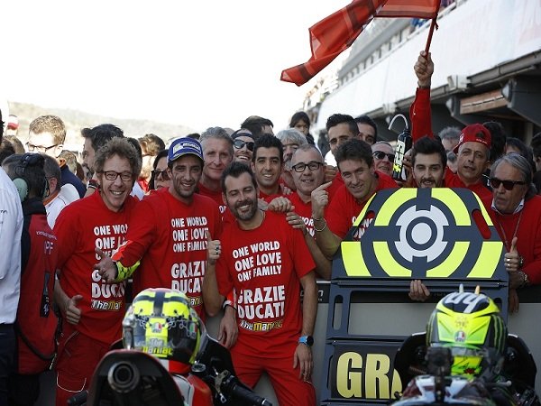 Ragam MotoGP: Grazie Ducati, Empat Musim yang Panjang Kebersamaan Iannone dengan Ducati. 