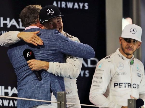 Berita F1: Legenda F1 Sebut Lewis Hamilton Seperti 'Balerina Kecil'