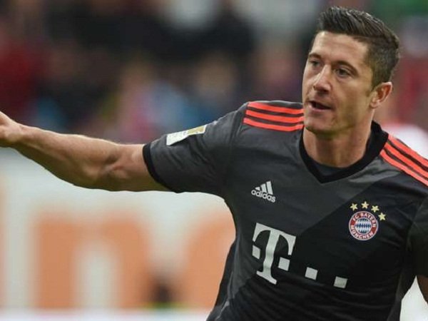 Berita Liga Jerman: Robert Lewandowski Akan Segera Teken Kontrak Baru Bersama Bayern Munich