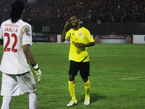 Berita Sepak Bola Nasional: Mitra Kukar Terdepan dalam Perburuan M Nur Iskandar