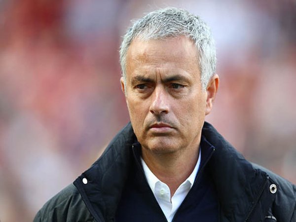 Berita Liga Inggris: Jose Mourinho Sebut Manchester United dan Liverpool Sama-sama Bermain Buruk