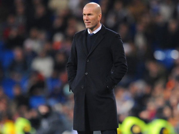 Berita Liga Champions: Hadapi Napoli, Zinedine Zidane Minta Madrid Tidak Kebobolan
