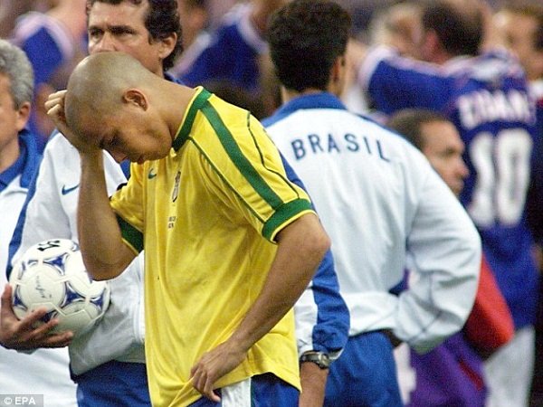 Ragam Sepak Bola: Ronaldo Ternyata Sebabkan Brasil Kalah dari Prancis di Final Piala Dunia 1998