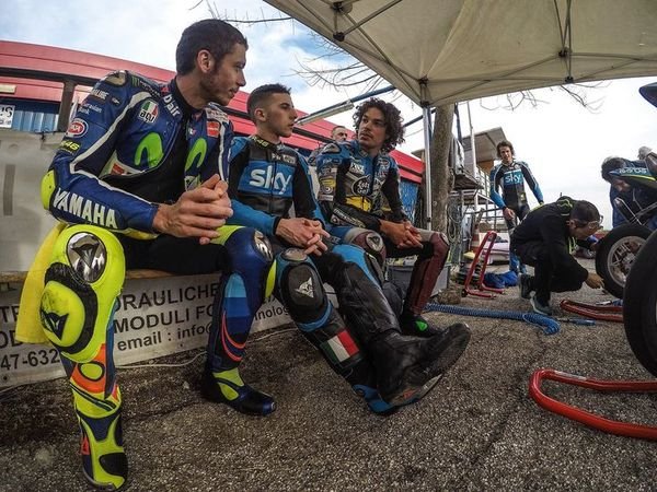 Berita MotoGP: Valentino Rossi Ogah Disebut 'Guru' oleh Anak Didiknya