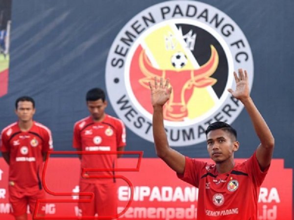 Berita Piala Presiden 2017: Jamu Arema FC, Semen Padang Bertekad Matikan Cristian Gonzales