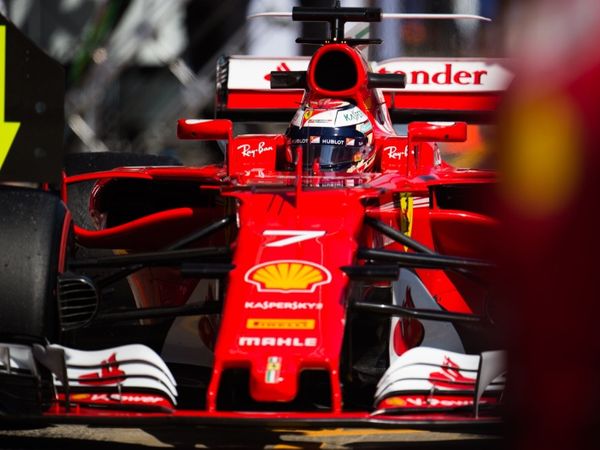 Berita F1: Ricciardo Prediksi Ferrari Sanggup Samai Laju Mercedes di GP Australia