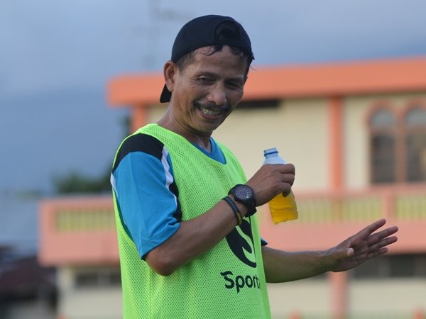 Berita Sepak Bola Nasional: Nostalgia Djanur Injakkan Kaki Lagi di Stadion Teladan Medan