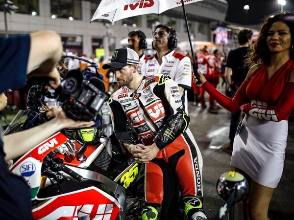 Berita MotoGP: Terjatuh Hingga Dua Kali, Cal Crutchlow Salahkan Pilihan Ban