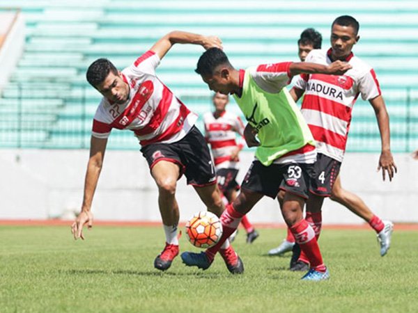 Berita Sepak Bola Nasional: Madura United Batal Hadapi Persebaya Surabaya