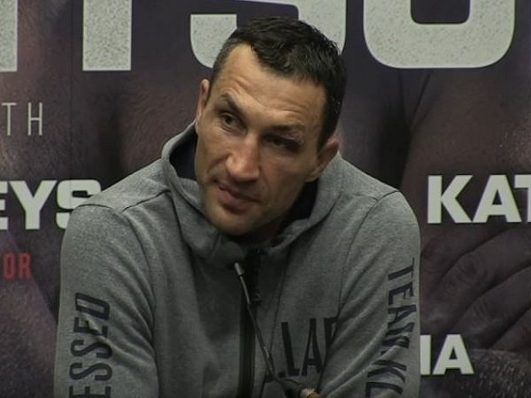 Berita Tinju: Klitschko Naik Ring Lagi Jika Tanding Ulang Lawan Joshua