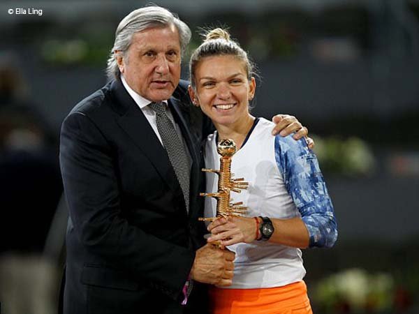 Berita Tenis: Direktur WTA Akui Kehadiran Ilie Nastase Sedikit Nodai Acara Penyerahan Trofi Di Madrid
