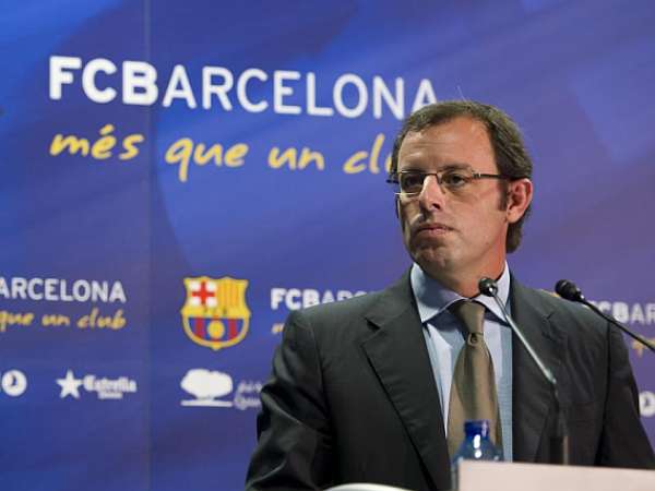 Berita Liga Spanyol: Eks Presiden Barcelona Ditahan Polisi