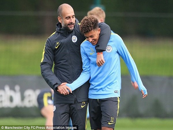 Berita Transfer: Dortmund Ikut Berburu Pemain Muda Manchester City