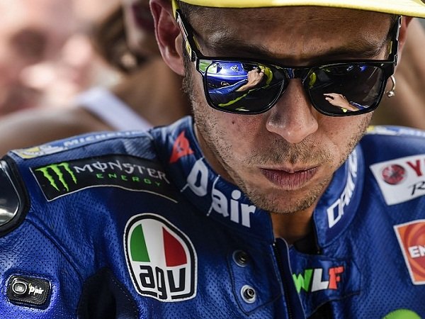 Berita MotoGP: Masih Bermasalah, Rossi Tegaskan Yamaha Belum Layak Pikirkan Gelar Juara