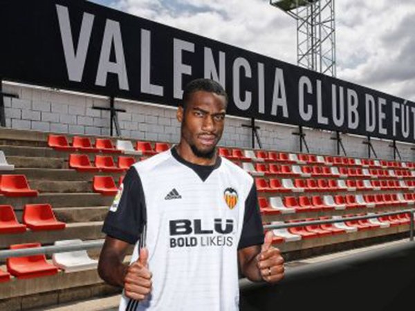 Berita Transfer: Gagal di Inter Milan, Kondogbia Dipinjamkan ke Valencia