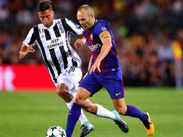 Giuseppe Marotta Tegaskan Juventus Takkan Boyong Andres Iniesta