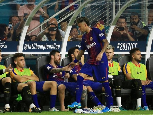 Jeremy Mathieu Klaim Neymar Pergi dari Barcelona Karena Lionel Messi