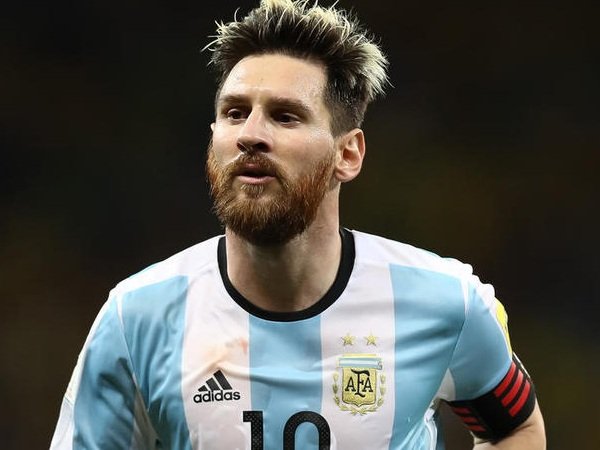 Sampaoli Klaim Sepak Bola Berhutang Kepada Lionel Messi Usai Bawa Argentina ke Piala Dunia
