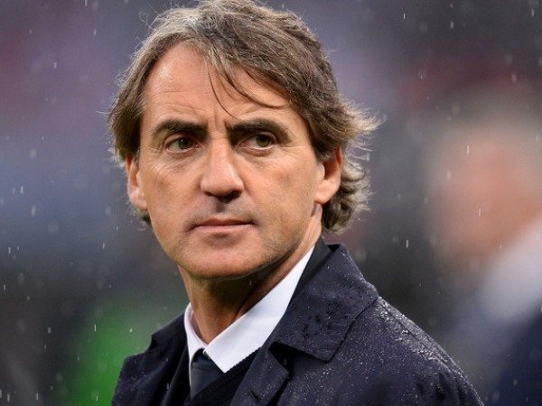 Roberto Mancini Tak Ingin Prediksi Hasil Akhir Derby Milan