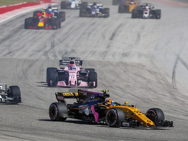 Debut Carlos Sainz Mendapatkan Pujian Dari Bos Renault