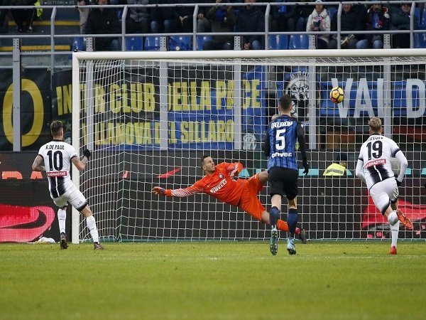 Massimo Oddo Suntikkan Mentalitas Baru ke Udinese