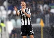 Lichtsteiner Kembali ke Skuat Juventus untuk Babak Gugur Liga Champions