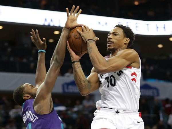 Tampil Gemilang, Toronto Raptors Bungkam Tuan Rumah Charlotte Hornets