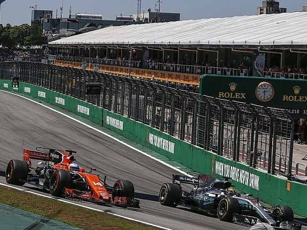 Bos Mercedes Tanggapi Serius Ancaman McLaren dan Renault Musim Ini