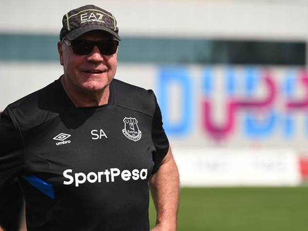 Sam Allardyce Berharap Bisa Kembali ke Dubai Bersama Everton Musim Depan