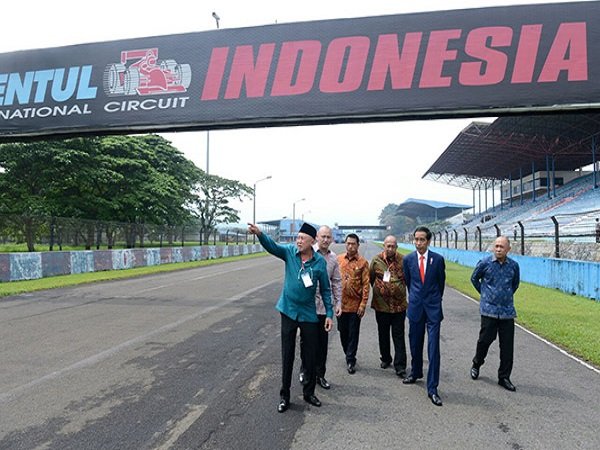 Jokowi Berharap Indonesia Gelar MotoGP Di Tahun 2021