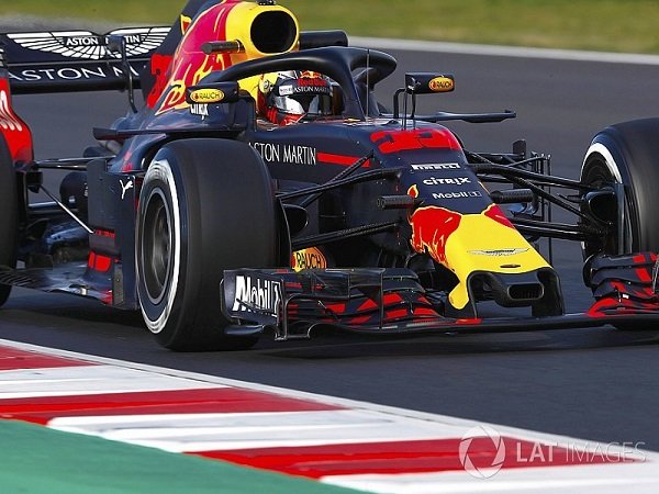 Verstappen Yakin Mclaren dan Renault Bukan Ancaman Bagi Red Bull Musim ini