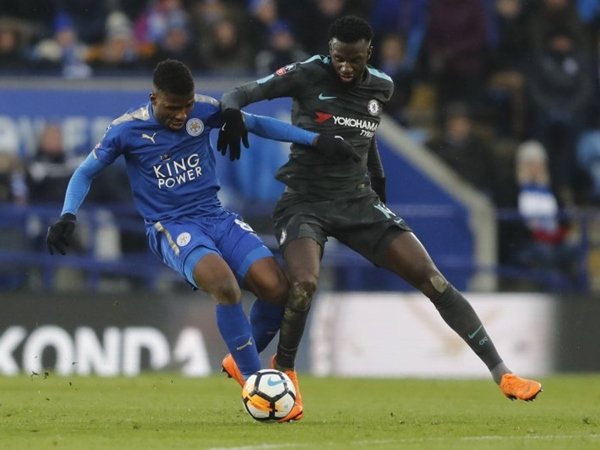 Kartu Merah, Alasan Conte Ganti Bakayoko Melawan Leicester City