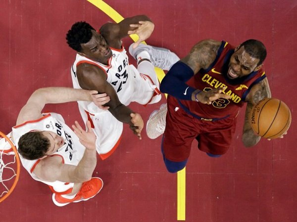 Sempat Tertinggal 15 Poin, Cleveland Cavaliers Mampu Kalahkan Toronto Raptors