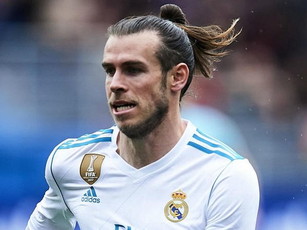 Giggs Ingin Bale Tolak Man United dan Bertahan di Real Madrid