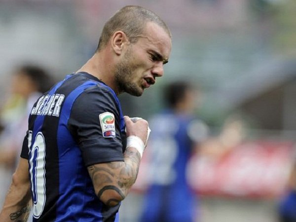 Wow! Eks Bintang Inter Siap Bantu Milan Atasi Masalah Finansial?