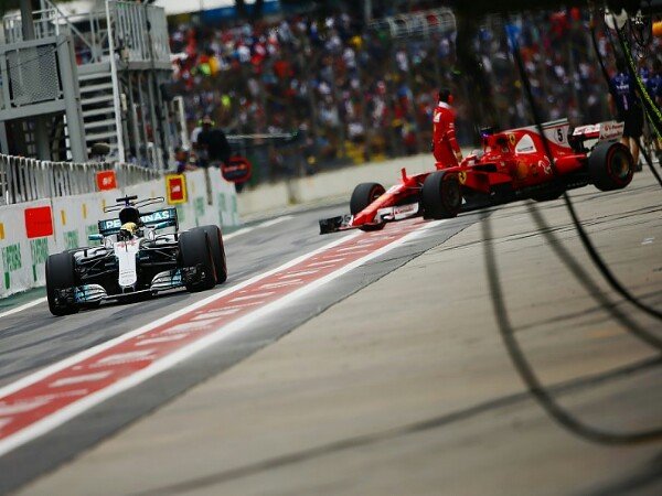 Bos Mercedes Akui Mobilnya Kalah Cepat dari Ferrari