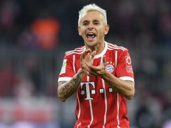 Rafinha Berharap Dapat Kontra Baru di Bayern Munich